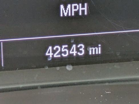 Used 2025 Chevrolet Malibu LT image 31