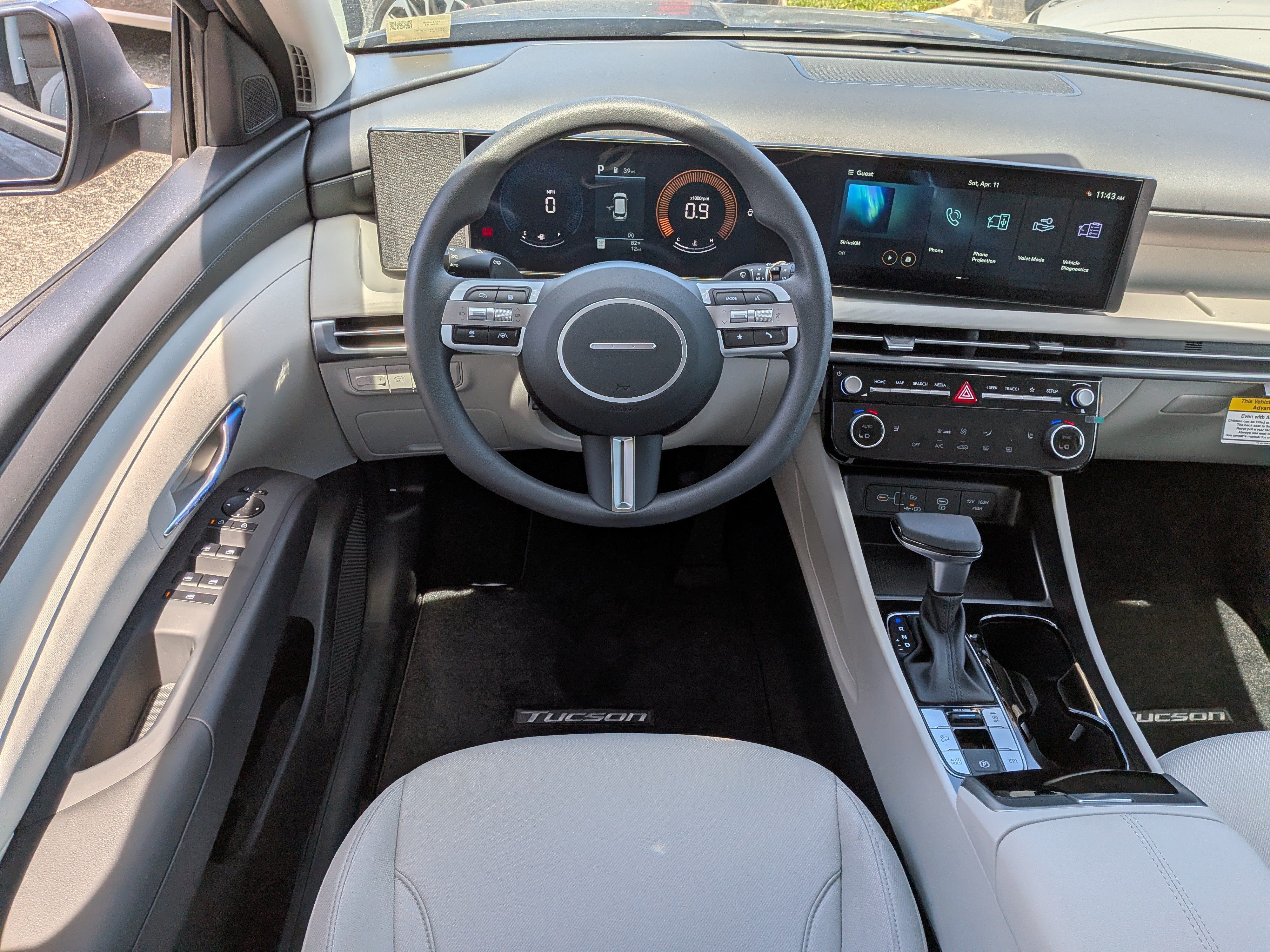 New 2026 Hyundai Tucson SEL Plus w/ Tow & Go Package FWD image 17