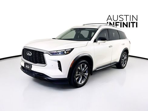 Used 2023 INFINITI QX60 Luxe w/ Cargo Package AWD/4WD image 3
