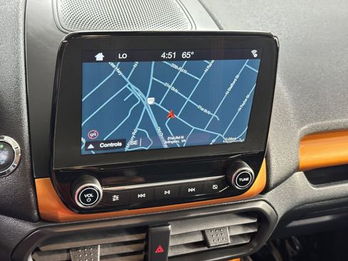Used 2018 Ford EcoSport SES image 32