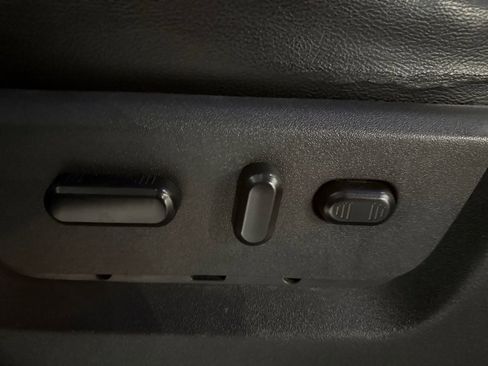 Used 2015 Ford F350 Lariat w/ Lariat Ultimate Package image 24