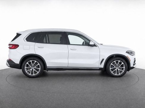 Used 2022 BMW X5 xDrive40i AWD/4WD image 8