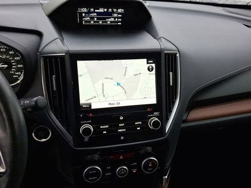 Used 2022 Subaru Forester Touring image 17