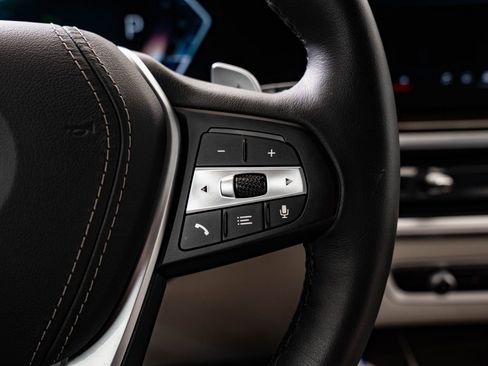 Used 2024 BMW X5 xDrive40i w/ Premium Package image 31