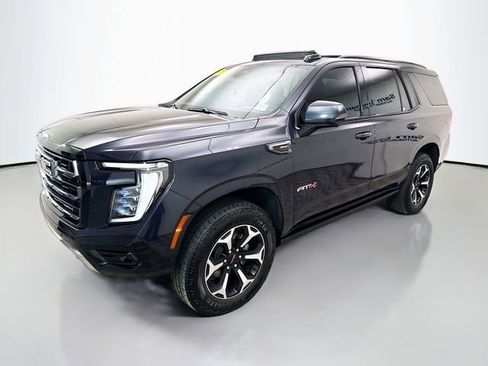 Used 2025 GMC Yukon AT4 w/ AT4 Premium Package image 3