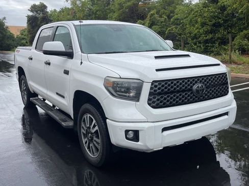 Used 2019 Toyota Tundra SR5 w/ TRD Sport Package image 7