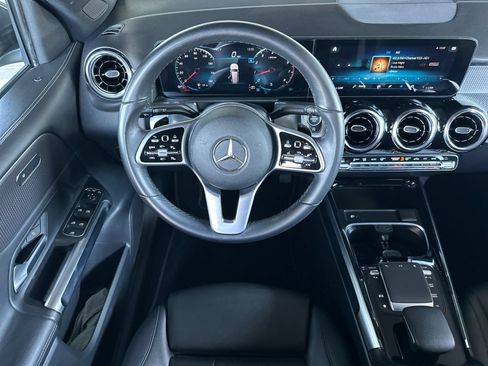 Certified 2022 Mercedes-Benz GLB 250 image 16