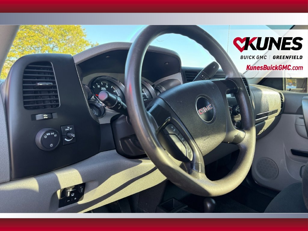 Used 2013 GMC Sierra 2500 W/T AWD/4WD image 40