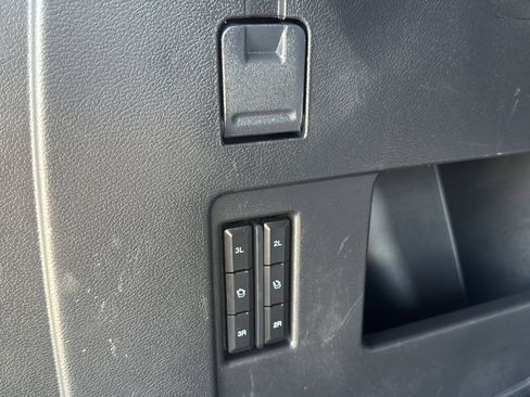 Used 2022 Ford Expedition XLT AWD/4WD image 28