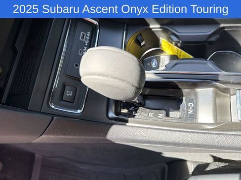 Certified 2025 Subaru Ascent Bronze Edition w/ Onyx Package AWD/4WD image 28