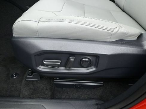 Used 2026 Toyota Sequoia Limited AWD/4WD image 11