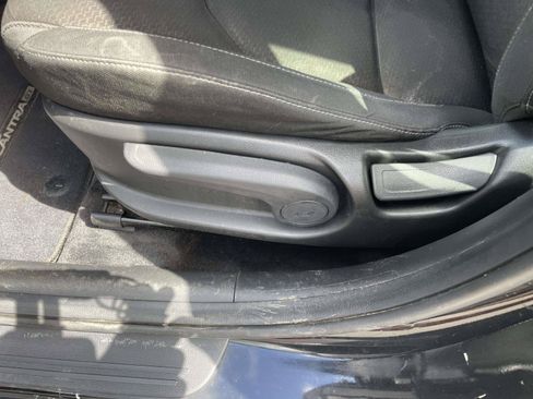 Used 2020 Hyundai Elantra GT FWD image 16