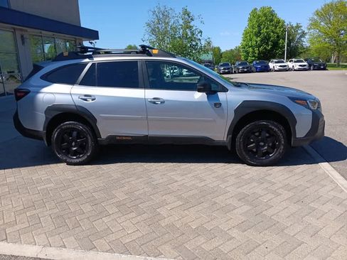 Used 2023 Subaru Outback Wilderness AWD/4WD image 7