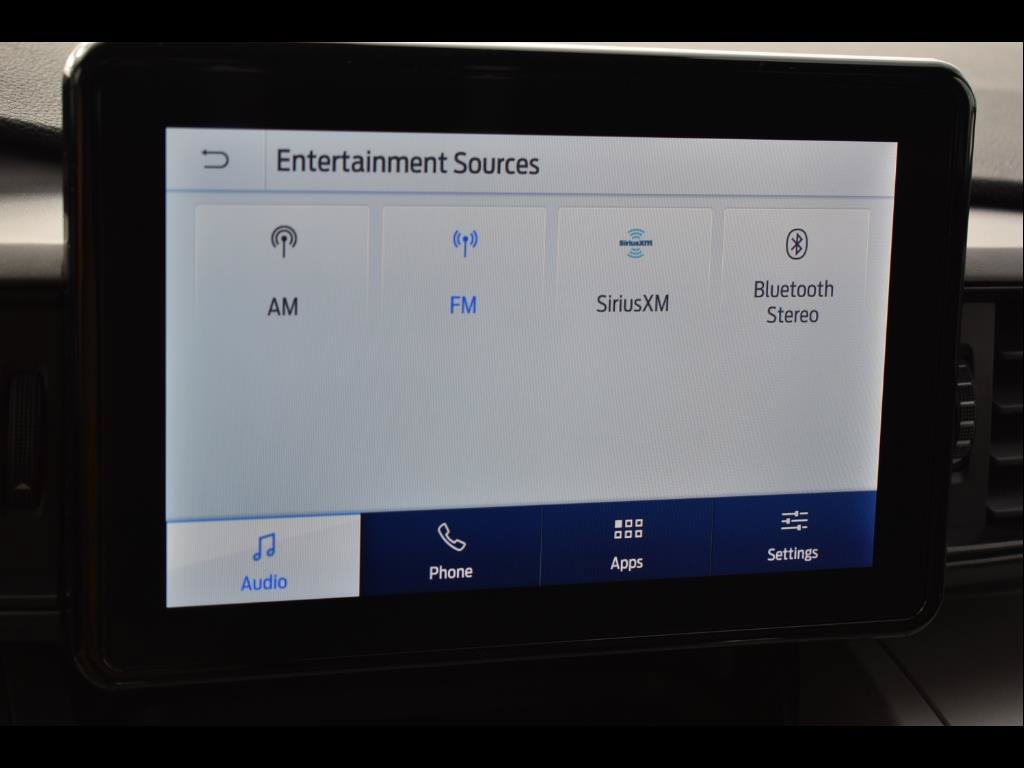 Used 2023 Ford Explorer XLT RWD image 5