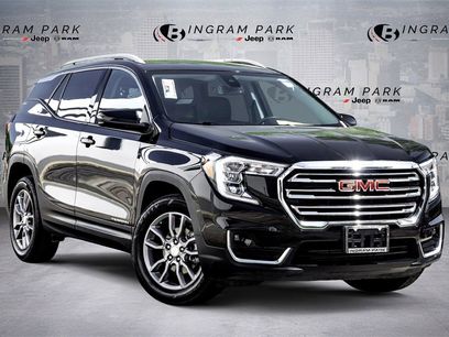 Used 2024 GMC Terrain SLT