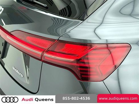 Certified 2021 Audi e-tron Premium image 7