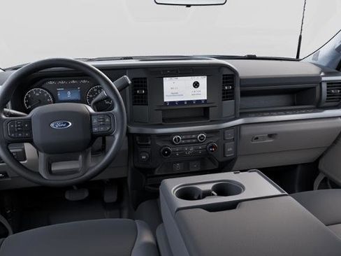 New 2025 Ford F350 XL w/ 360-Degree Camera Package RWD image 7