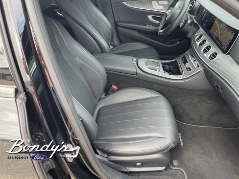 Used 2022 Mercedes-Benz E 350 Sedan image 18