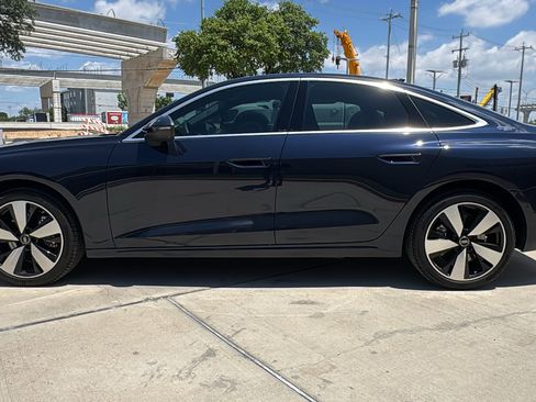 Used 2025 Audi A5 2.0T Premium Plus AWD/4WD image 4