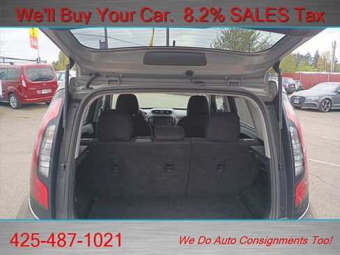 Used 2018 Kia Soul + FWD image 16