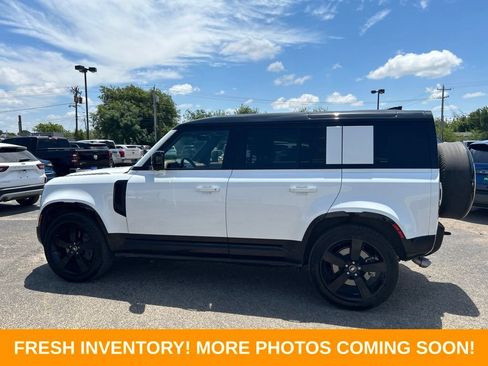 Used 2025 Land Rover Defender 110 X-Dynamic SE AWD/4WD image 5