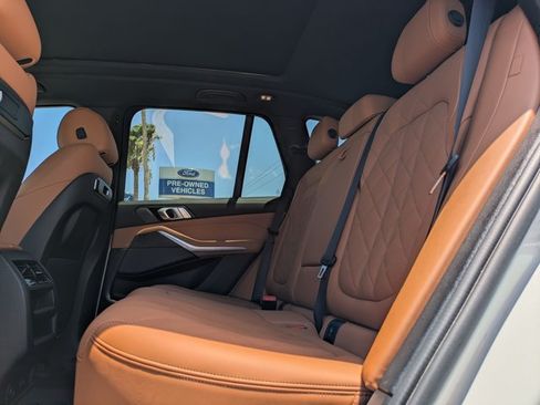Used 2024 BMW X5 sDrive40i w/ Parking Assistance Package RWD image 19