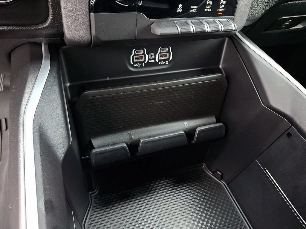 Used 2023 RAM 1500 Big Horn AWD/4WD image 24