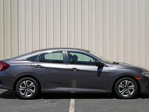 Used 2018 Honda Civic LX image 44