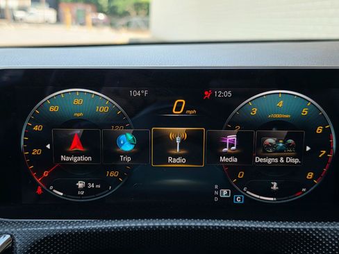 Used 2019 Mercedes-Benz A 220 4MATIC image 27