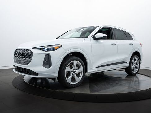 New 2025 Audi Q5 2.0T Premium Plus image 6