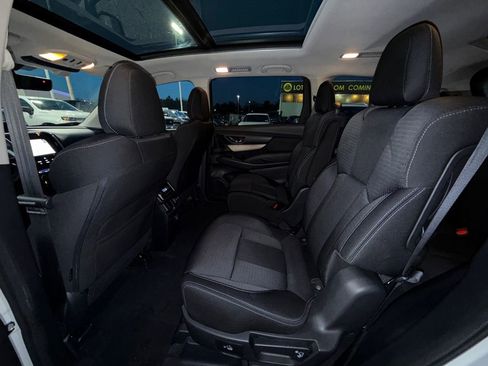 Used 2020 Subaru Ascent Premium w/ Sport Package image 23
