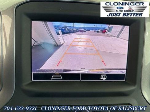 Used 2024 Chevrolet Silverado 2500 Custom w/ Custom Value Package image 24