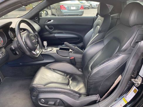 Used 2009 Audi R8 V8 image 14