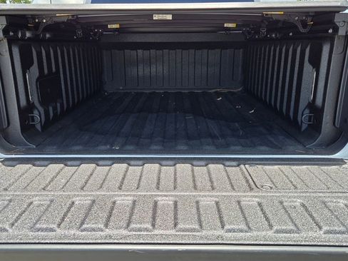 Used 2025 RAM 1500 Tungsten AWD/4WD image 9
