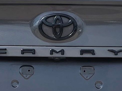 Used 2024 Toyota Camry SE w/ Convenience Package FWD image 6