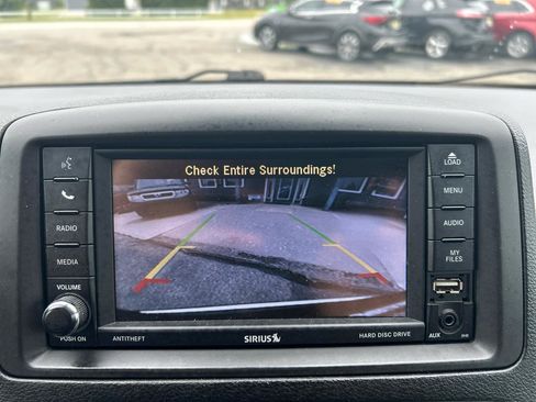 Used 2019 Dodge Grand Caravan GT FWD image 14