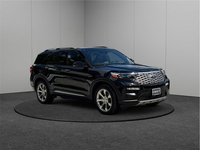 Used 2020 Ford Explorer Platinum w/ Premium Technology Package