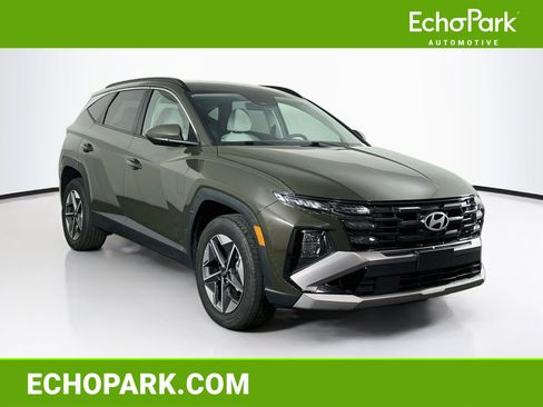 Used 2025 Hyundai Tucson SEL AWD/4WD image 1