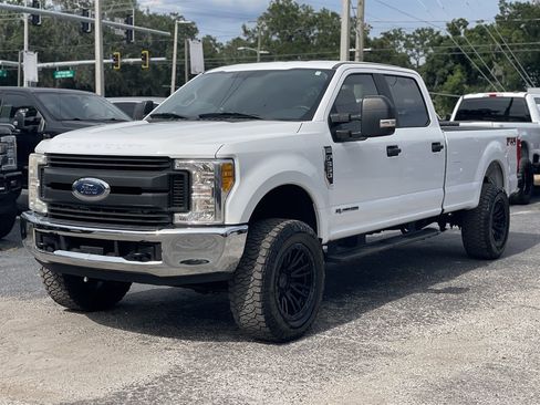 Used 2017 Ford F350 XL w/ Power Equipment Group AWD/4WD image 19
