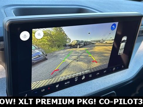 New 2025 Ford Maverick XLT w/ XLT Luxury Package image 14