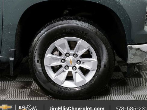 Certified 2025 Chevrolet Silverado 1500 LT AWD/4WD image 35