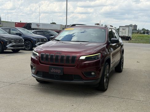 Used 2021 Jeep Cherokee Latitude Lux 80th Anniv w/ Quick Order Package 2YU 80th AWD/4WD image 28