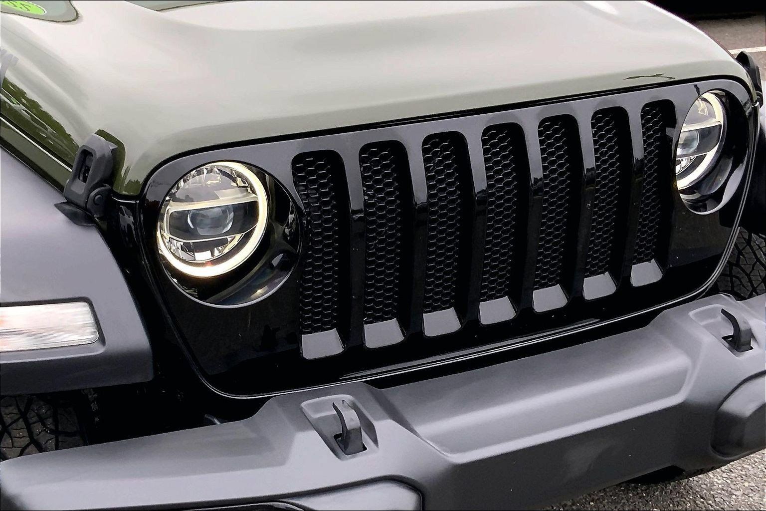 Certified 2022 Jeep Wrangler Unlimited Sport AWD/4WD image 28