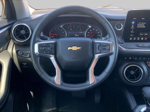 Used 2025 Chevrolet Blazer LT AWD/4WD image 5