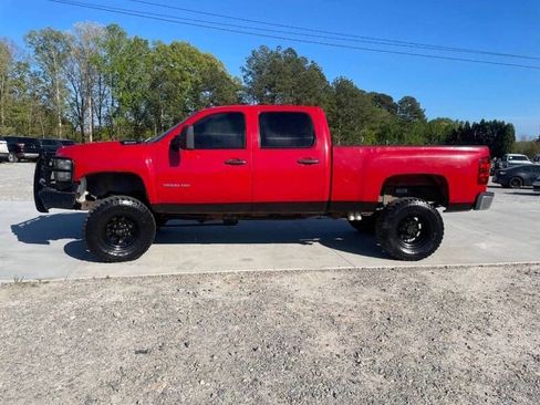 Used 2007 Chevrolet Silverado 2500 LT w/ Suspension Package, Off-Road AWD/4WD image 4