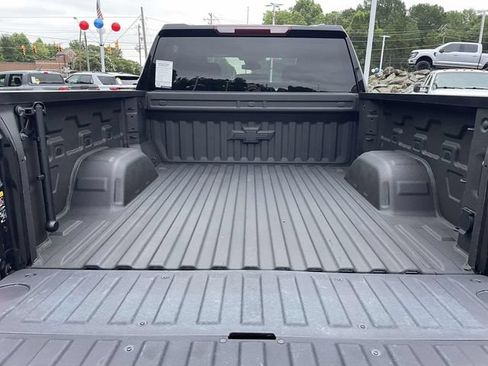Used 2025 Chevrolet Silverado 1500 Custom Trail Boss w/ Realtree Special Edition AWD/4WD image 8