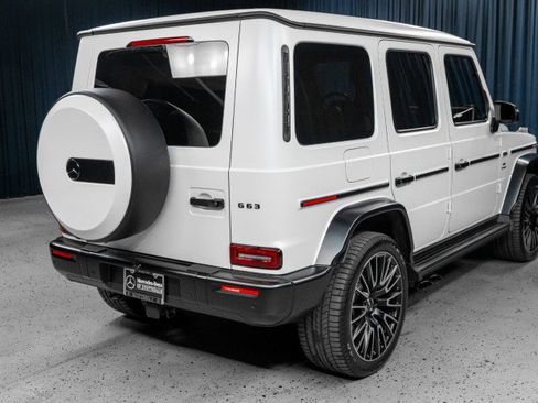 Used 2025 Mercedes-Benz G 63 AMG 4MATIC image 4