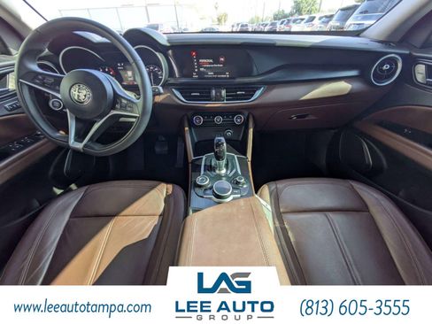 Used 2019 Alfa Romeo Stelvio RWD image 14