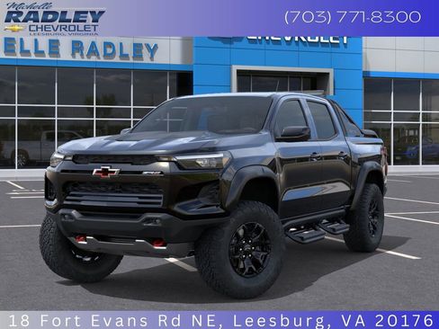 New 2025 Chevrolet Colorado ZR2 w/ Midnight Edition image 8