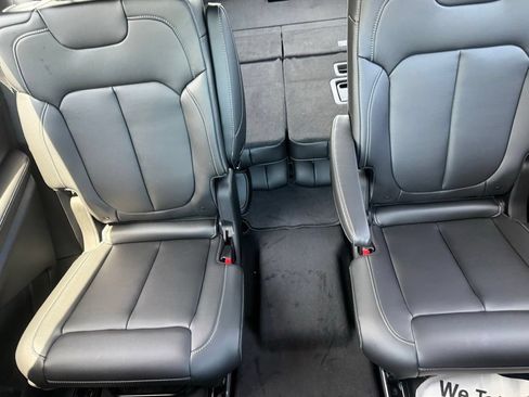 New 2026 Jeep Grand Cherokee L Limited AWD/4WD image 28